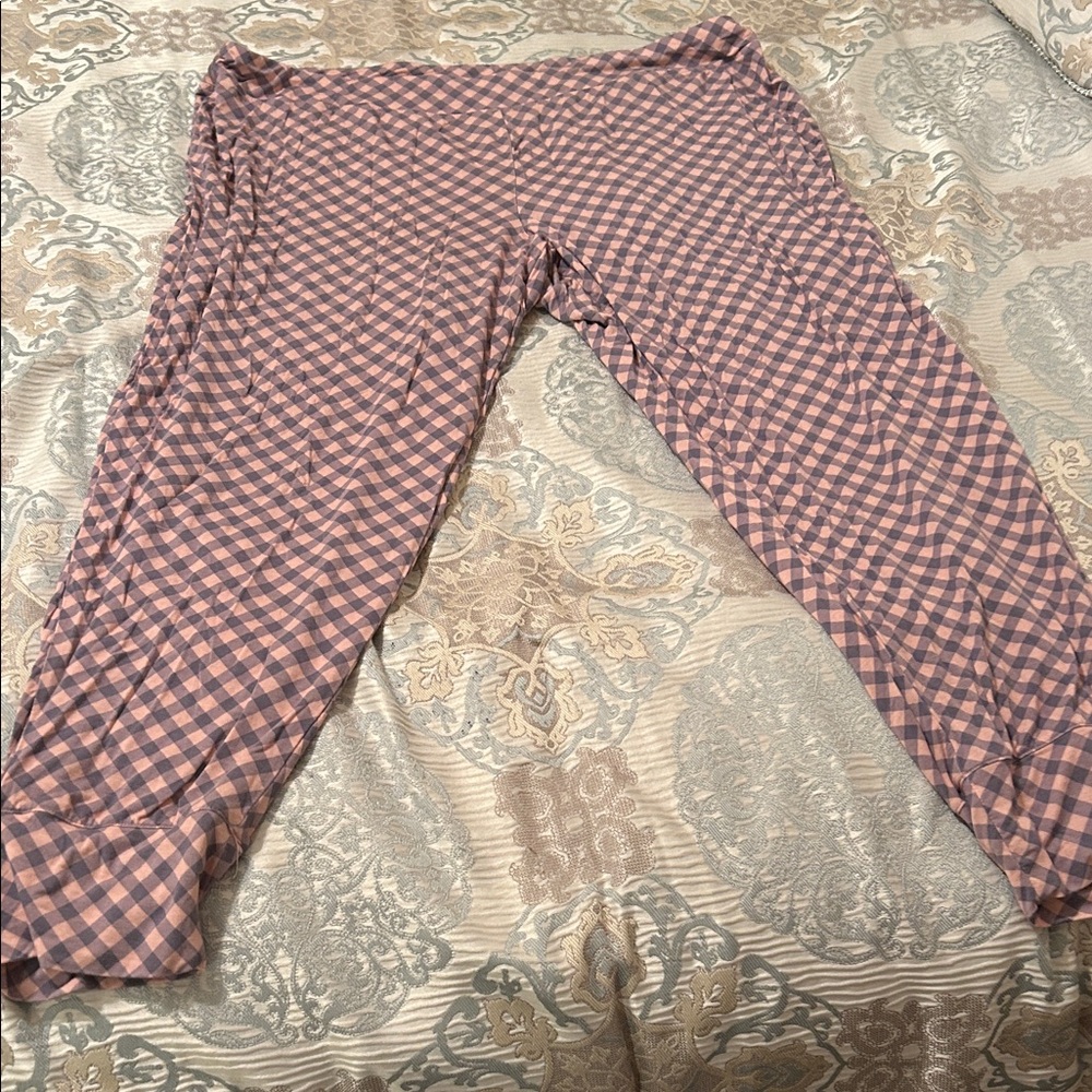 Soma Pink and Purple Checkered Pajama Pants